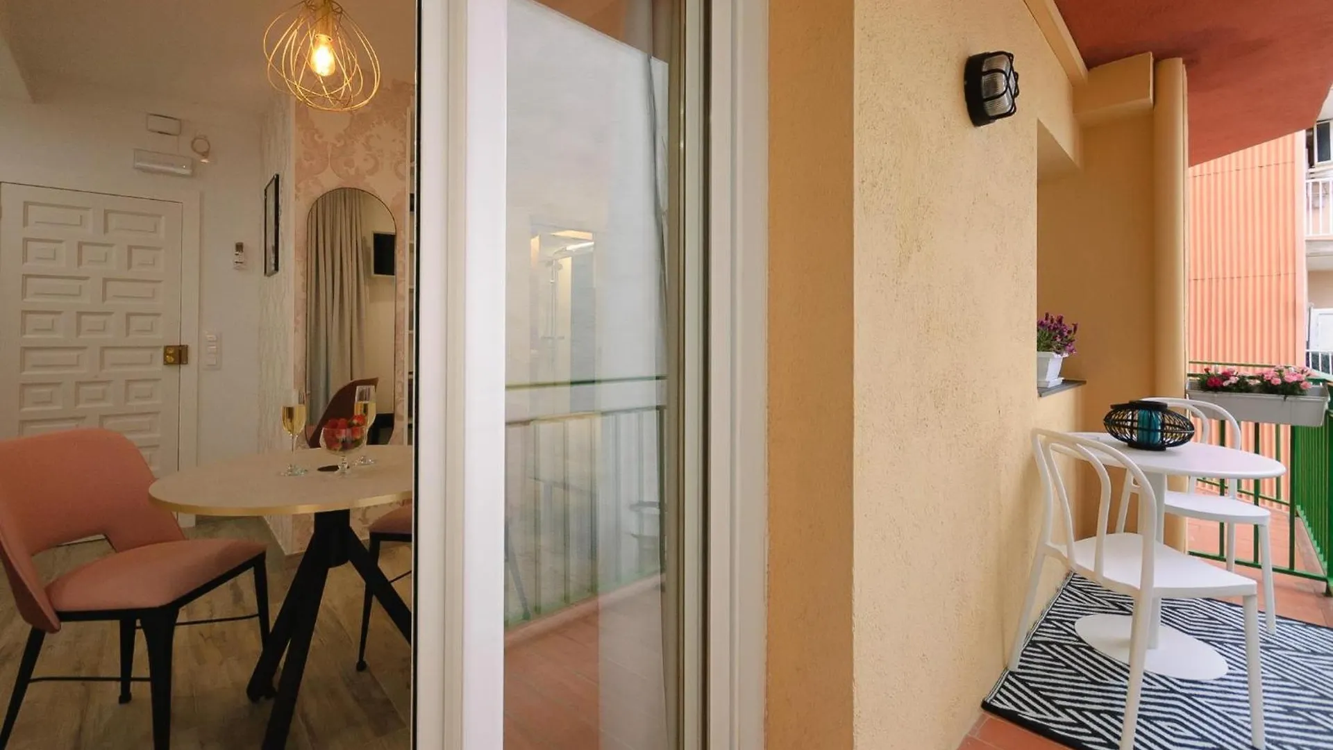 Suite Apartment Es Raco Tossa de Mar 0*,
