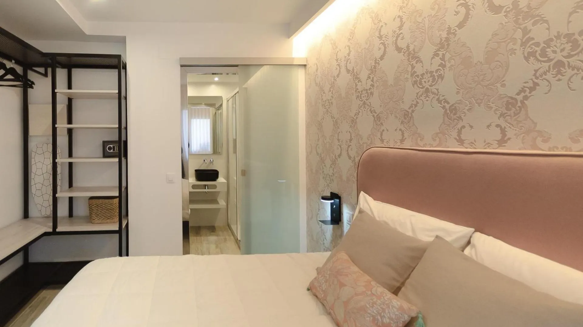 Suite Apartment Es Raco Tossa de Mar